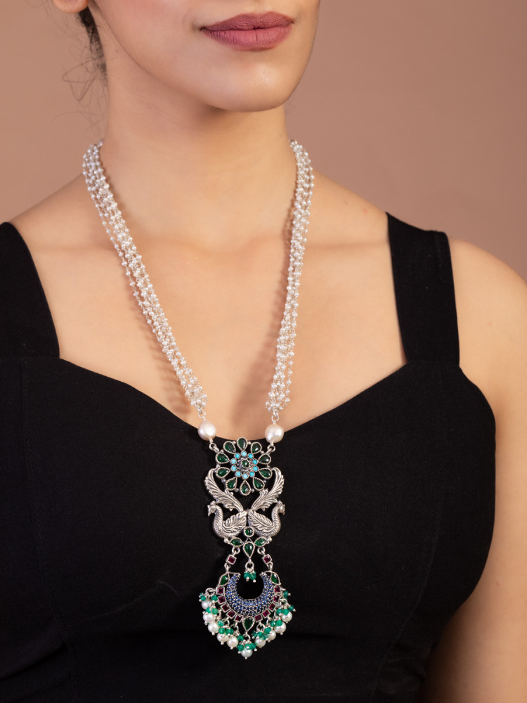 PEACOCK PEARL NECKLACE 