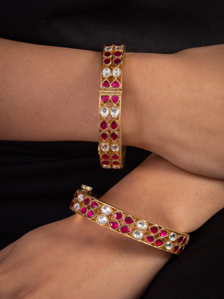 RED AND WHITE TWIN DROP BANGLES