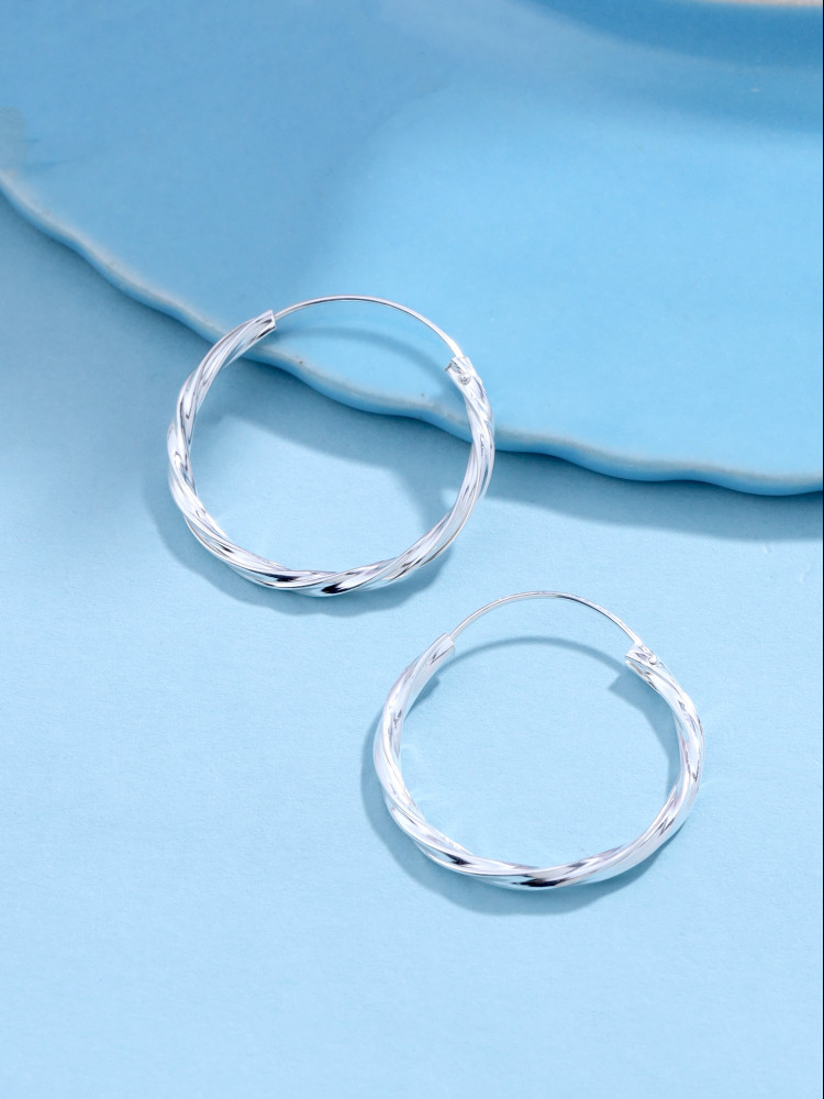 SMALL SPIRAL HOOPS