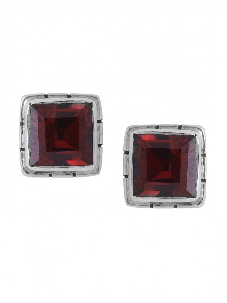 SOFT SQUARE STUDS